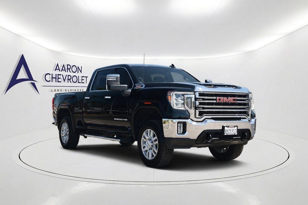 Used 2023 GMC Sierra 2500 SLT w/ Driver Alert Package I AWD/4WD image 3