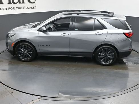 Used 2023 Chevrolet Equinox RS w/ RS Leather Package image 42