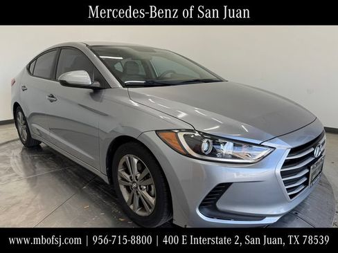 Used 2017 Hyundai Elantra SE FWD image 1