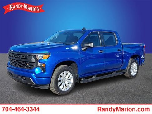 Used 2024 Chevrolet Silverado 1500 Custom image 1