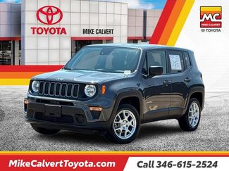 Used 2023 Jeep Renegade Latitude AWD/4WD video 1