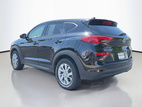Used 2019 Hyundai Tucson SE FWD image 2
