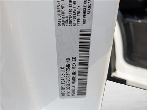 Used 2023 RAM ProMaster 2500 w/ Convenience Group image 22