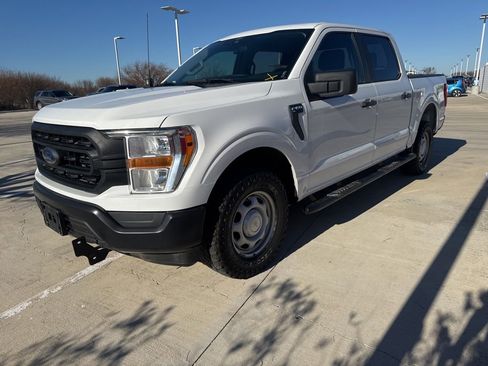 Used 2021 Ford F150 XL w/ Trailer Tow Package image 7
