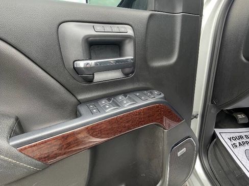 Used 2018 GMC Sierra 1500 SLT w/ SLT Premium Package image 13