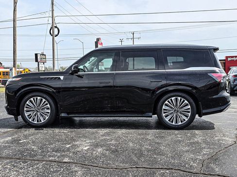 New 2026 INFINITI QX80 Luxe image 7