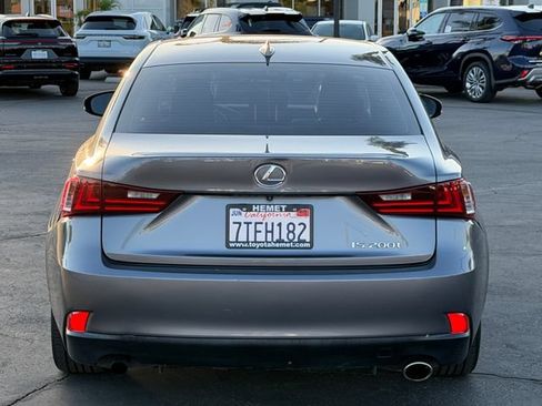 Used 2016 Lexus IS 200t RWD image 7