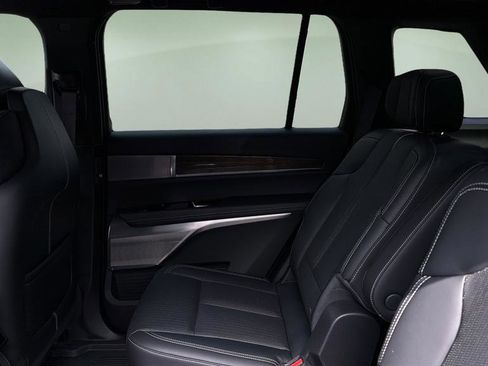 Certified 2026 Cadillac Vistiq Sport w/ LPO, Floor Liner Package AWD/4WD image 24