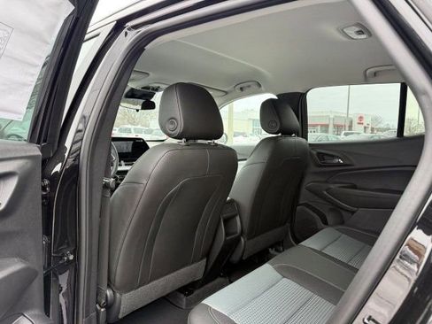 New 2026 Chevrolet Trax LT w/ LT Convenience Package image 12