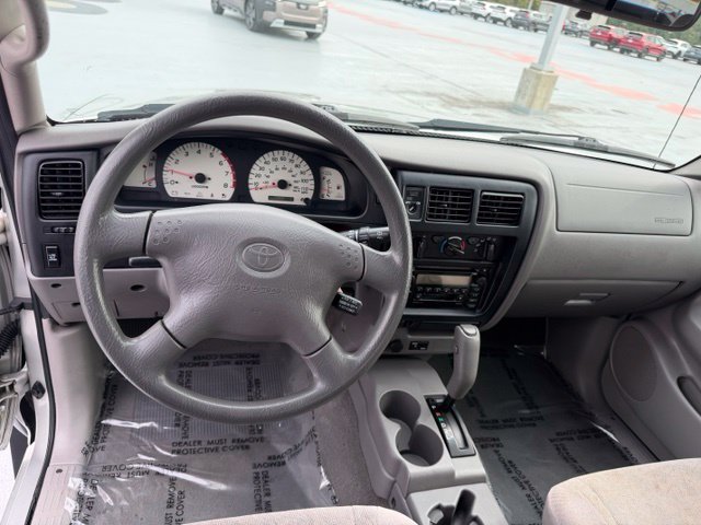 Used 2004 Toyota Tacoma PreRunner w/ Convenience Pkg RWD image 11