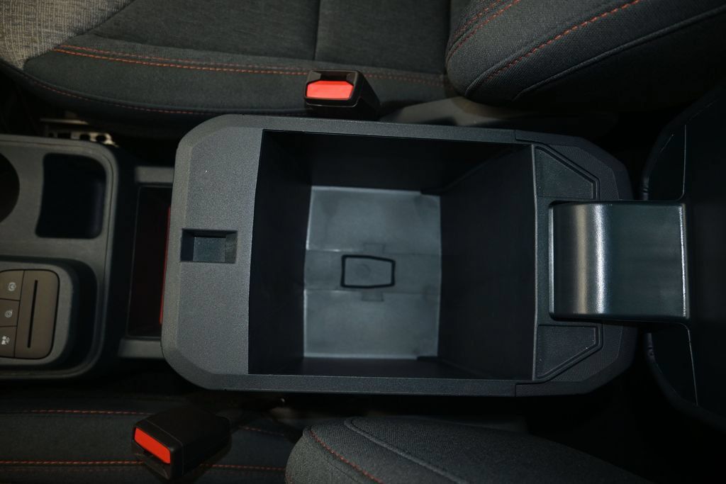 Used 2024 Ford Maverick XLT FWD image 19