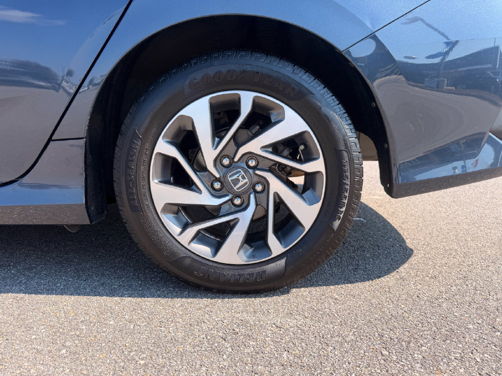 Used 2016 Honda Civic EX image 29