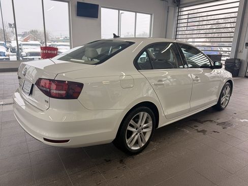 Used 2016 Volkswagen Jetta SEL Premium w/ Lighting Package image 7