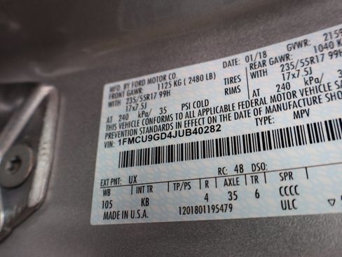 Used 2018 Ford Escape SE image 40