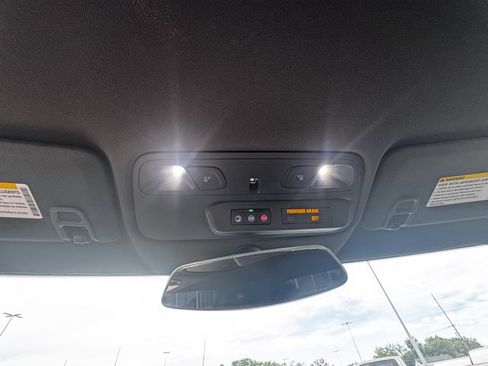 Used 2024 Chevrolet Camaro LT image 18