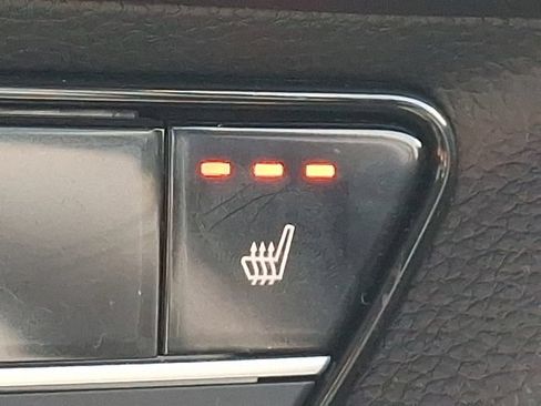 Certified 2024 Honda HR-V EX-L image 19