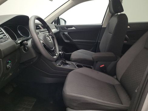 Used 2021 Volkswagen Tiguan S FWD image 17