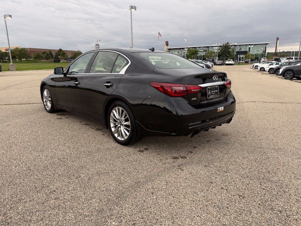 Used 2021 INFINITI Q50 Luxe w/ Seat & Sound Package AWD/4WD image 3