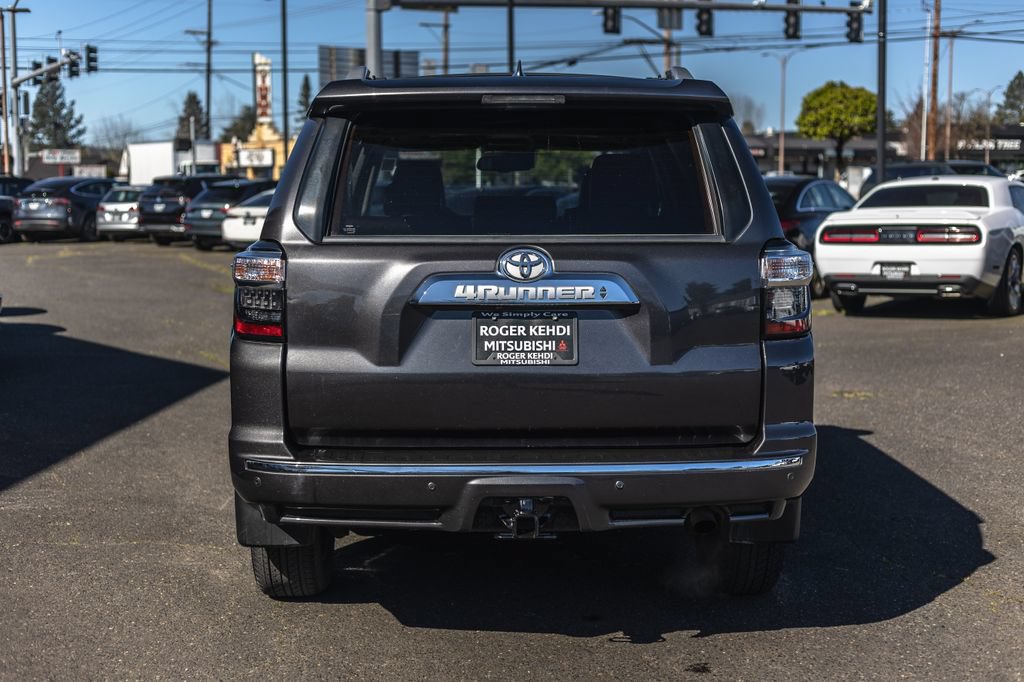 Used 2021 Toyota 4Runner Limited AWD/4WD image 9