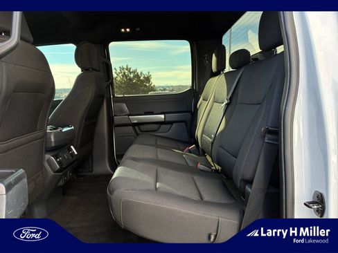 Used 2021 Ford F150 XLT w/ Equipment Group 302A High image 17