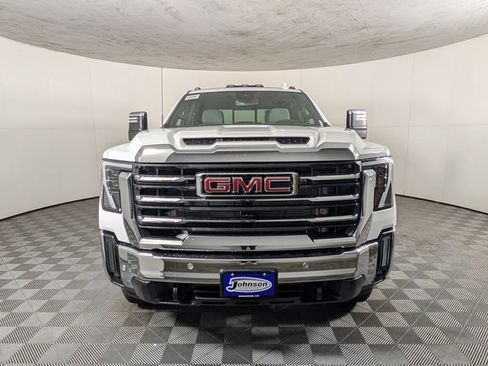 New 2025 GMC Sierra 2500 SLT w/ SLT Premium Package image 2