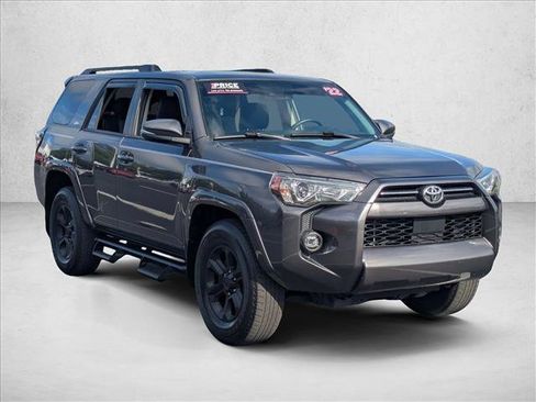 Used 2022 Toyota 4Runner SR5 Premium w/ Moonroof Package RWD image 3