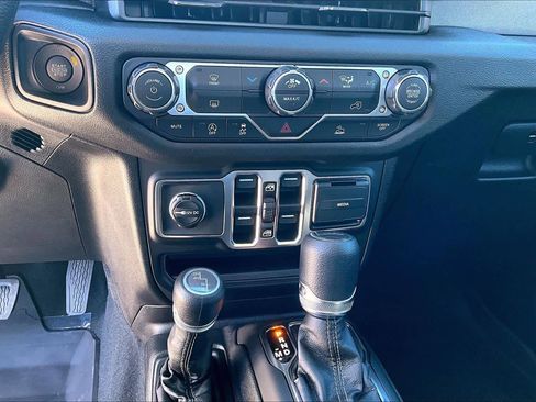 New 2026 Jeep Gladiator Sport image 19