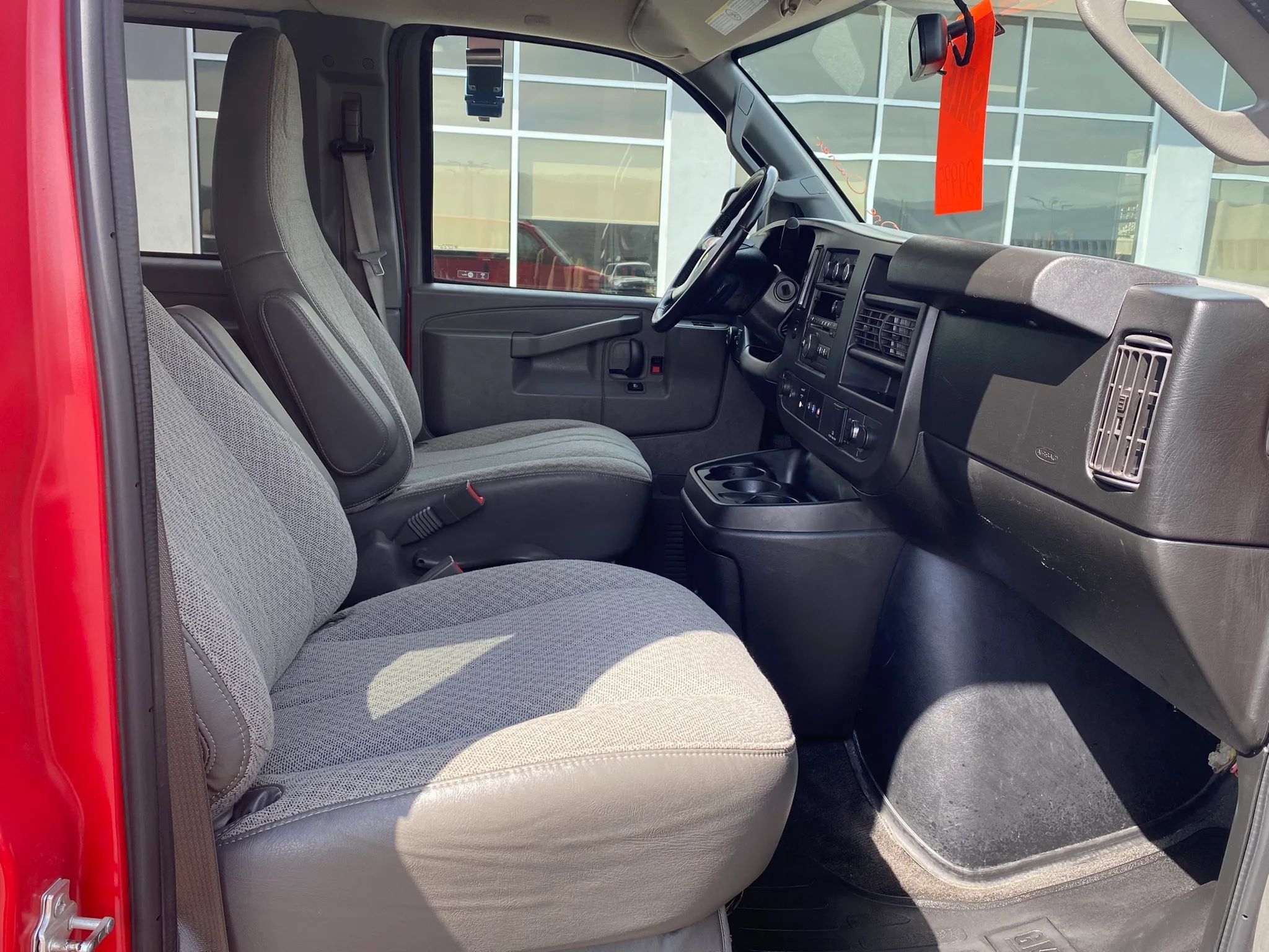 Used 2017 Chevrolet Express 3500 LT w/ LT Preferred Equipment Group RWD image 20