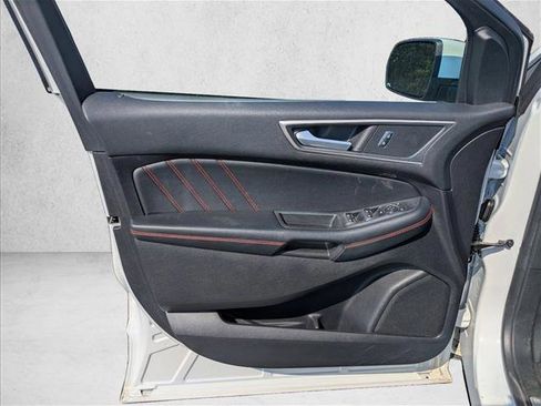 Used 2021 Ford Edge ST-Line image 23