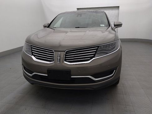 Used 2017 Lincoln MKX Reserve w/ Luxury Package AWD/4WD image 15