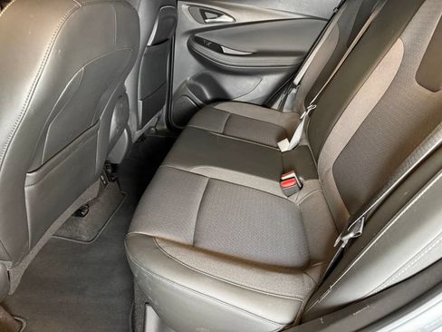 Used 2022 Buick Encore GX Preferred w/ Cold Weather Comfort Package FWD image 21