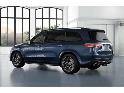 New 2026 Mercedes-Benz GLS 450 4MATIC image 30