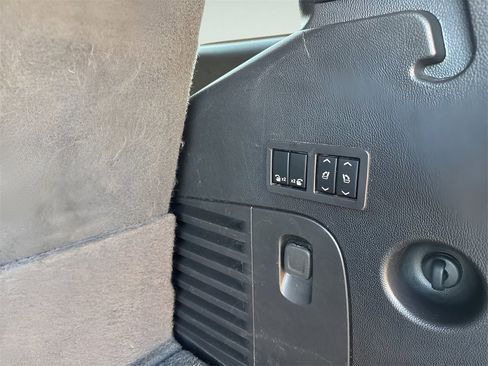 Used 2019 GMC Yukon SLT image 18