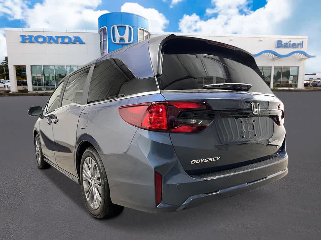 New 2027 Honda Odyssey Touring image 3