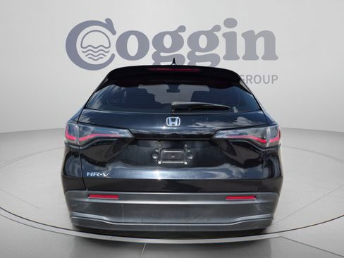 Used 2023 Honda HR-V LX image 5
