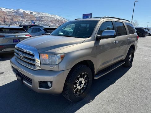 Used 2008 Toyota Sequoia Limited image 2