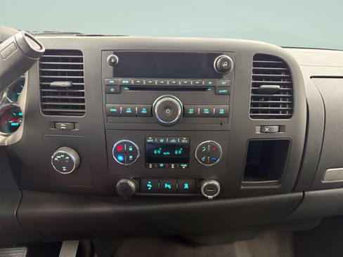 Used 2010 GMC Sierra 1500 SLE w/ Power Pack Plus AWD/4WD image 14
