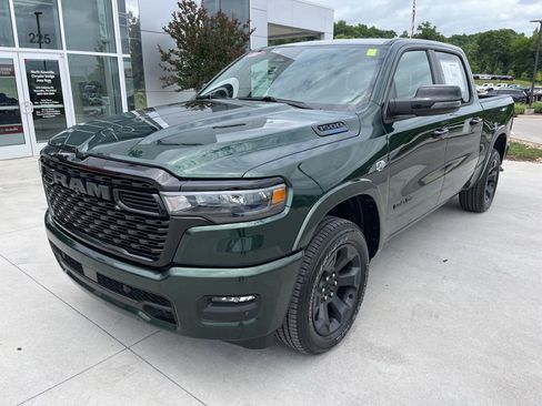 New 2026 RAM 1500 Big Horn AWD/4WD image 1