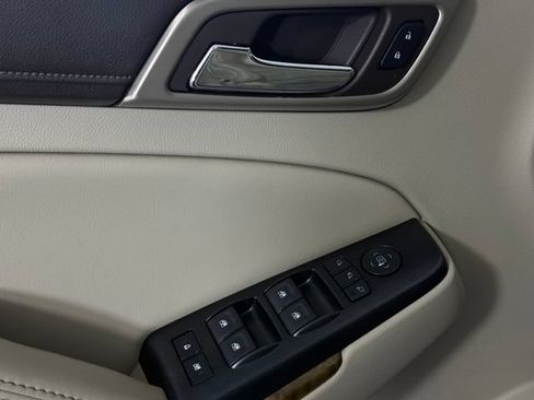 Used 2017 GMC Yukon Denali w/ Open Road Package RWD image 16