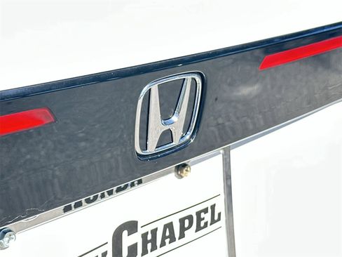 Used 2025 Honda Accord LX image 10