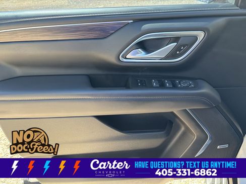 Used 2022 Chevrolet Tahoe LT w/ Luxury Package AWD/4WD image 19