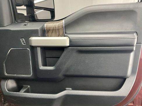 Used 2017 Ford F350 Lariat w/ Lariat Value Package image 15