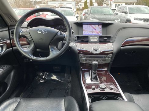 Used 2015 INFINITI Q70 3.7 image 11