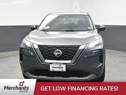 Used 2023 Nissan Rogue S AWD/4WD image 2