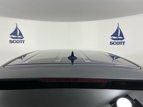 Certified 2023 Honda Odyssey Touring image 39