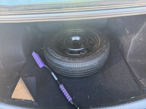 Used 2024 Chevrolet Malibu LT image 20