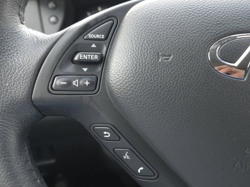 Used 2017 INFINITI QX50 2WD w/ Premium Plus Package image 27