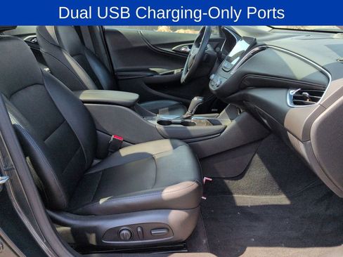 Certified 2018 Chevrolet Malibu LT w/ Leather Package image 24