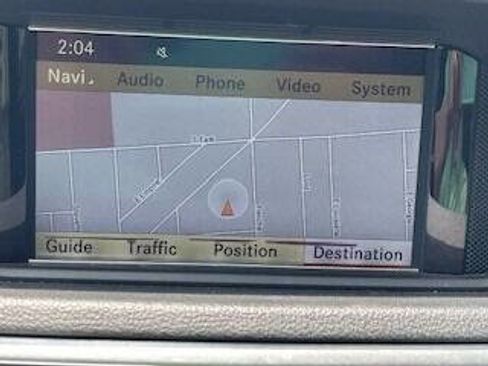 Used 2010 Mercedes-Benz E 350 4MATIC Sedan image 21