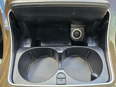 Used 2017 Mercedes-Benz C 300 Coupe w/ Premium 1 Package image 36